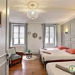 Le Pied Du Geant Tatil Evi *